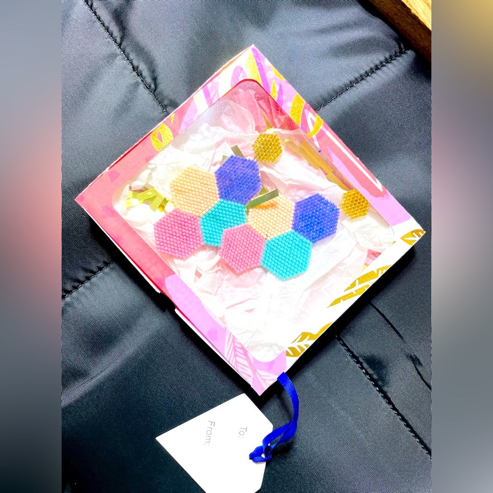 beehive of colors handmade with japanese miyuki stone